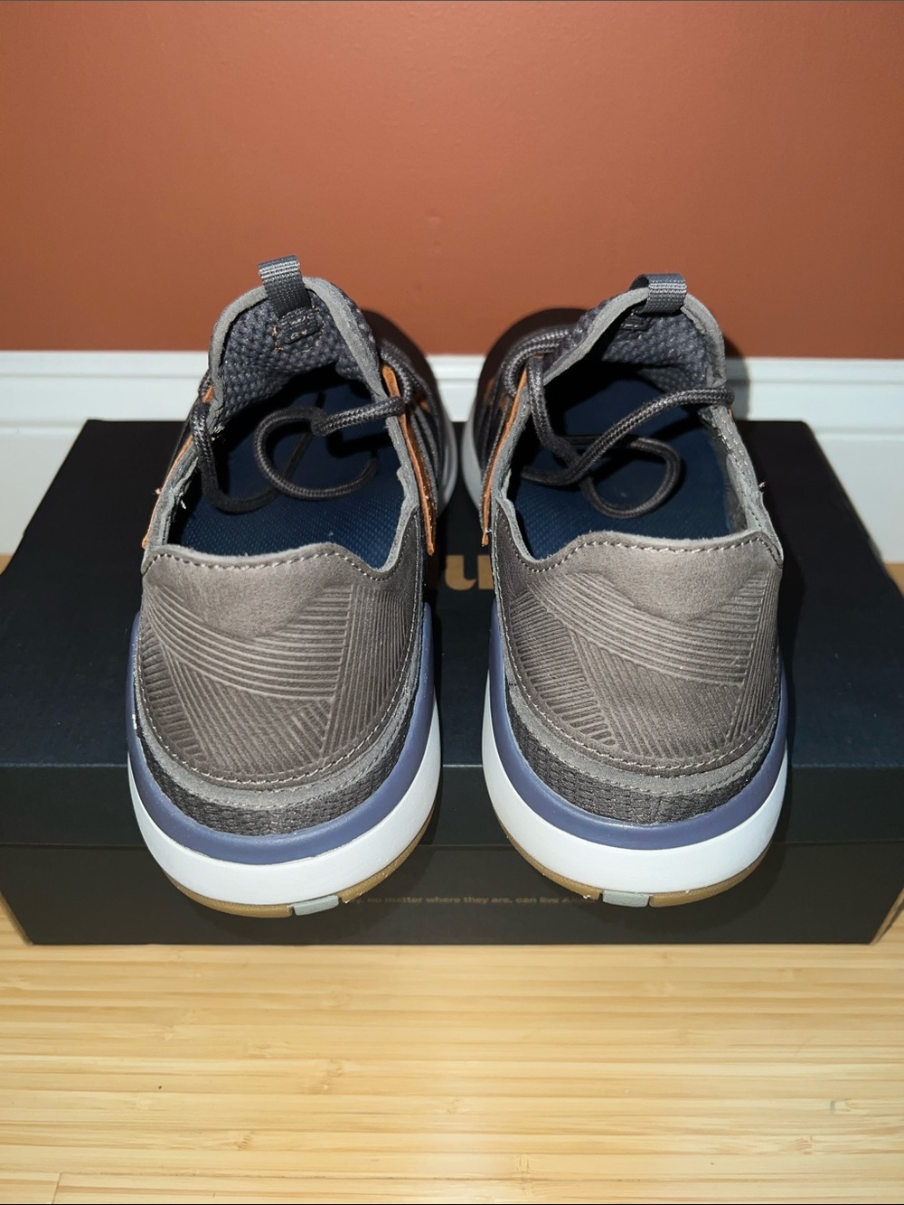 OluKai Mio Li Grey Pavement Vintage  Indigo Size 11 - Picture 5 of 6